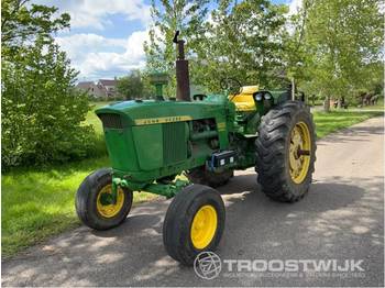 Tractor John Deere 4020 Diesel Powershift (row-crop): foto 1