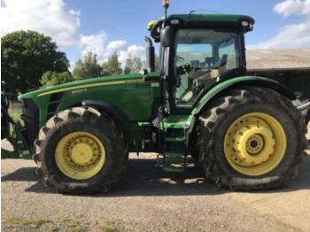 Tractor John Deere 8320R: foto 1