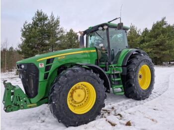 Tractor John Deere 8430: foto 1