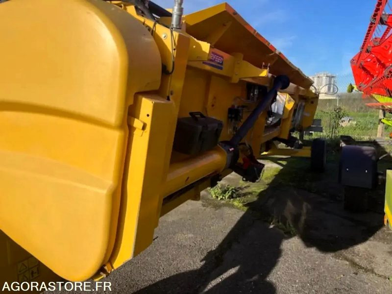 Maquinaria agrícola MOISSONNEUSE BATTEUSE NEW HOLLAND CR 8.80 - 2017 / 1847 HEURES