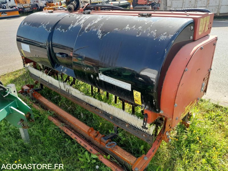 Maquinaria de jardinería Décompacteur Wiedenmann (PF201)
