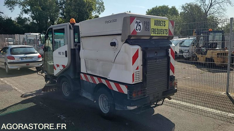 Maquinaria de jardinería PRO 156 - CITYCAT 2020 - 2010