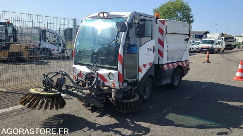 Maquinaria de jardinería PRO 156 - CITYCAT 2020 - 2010
