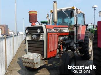 Tractor Massey Ferguson 2745: foto 1