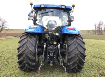 Tractor NEW HOLLAND T6050 PLUS: foto 1