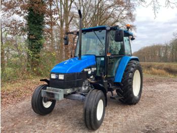Tractor New Holland 5635: foto 1