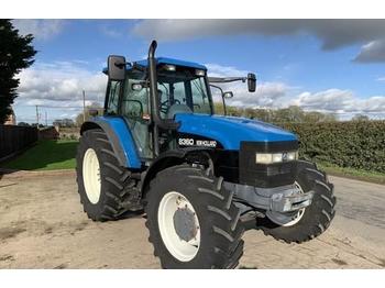 Tractor New Holland 8360: foto 1