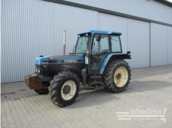 Tractor New Holland Ford 8240: foto 1