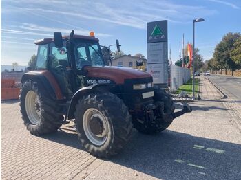 Tractor New Holland M 135/8360: foto 1