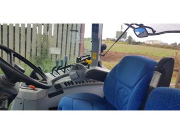 Tractor New Holland T6.140: foto 1