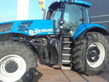 Tractor New Holland T8.360 PowerCommand: foto 1