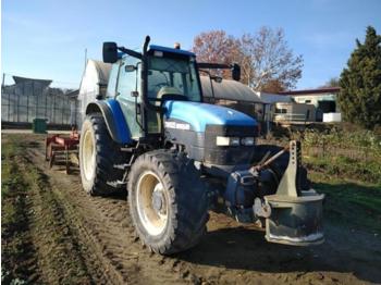 Tractor New Holland TM125: foto 1