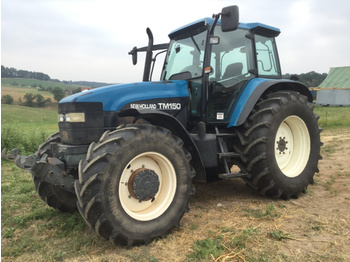 Tractor New Holland TM150: foto 1