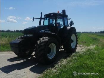 Tractor New Holland TM190: foto 1