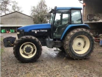 Tractor New Holland TM 115: foto 1