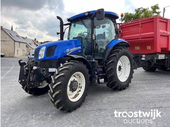 Tractor New Holland TM 135: foto 1