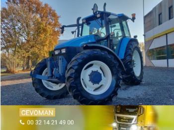 Tractor New Holland TS115 4x4: foto 1