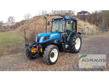 Tractor New Holland T 4.95 F: foto 1