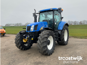 Tractor New Holland T 6050: foto 1