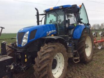 Tractor New Holland t7.235 pc: foto 1
