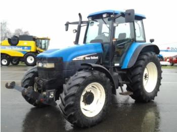 Tractor New Holland tm120: foto 1