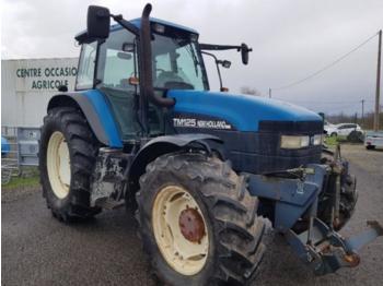 Tractor New Holland tm 125: foto 1