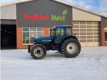 Tractor New Holland tm 165: foto 1