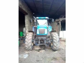 Tractor New Holland tvt 155: foto 1