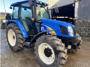 Tractor Newholland T5040: foto 1