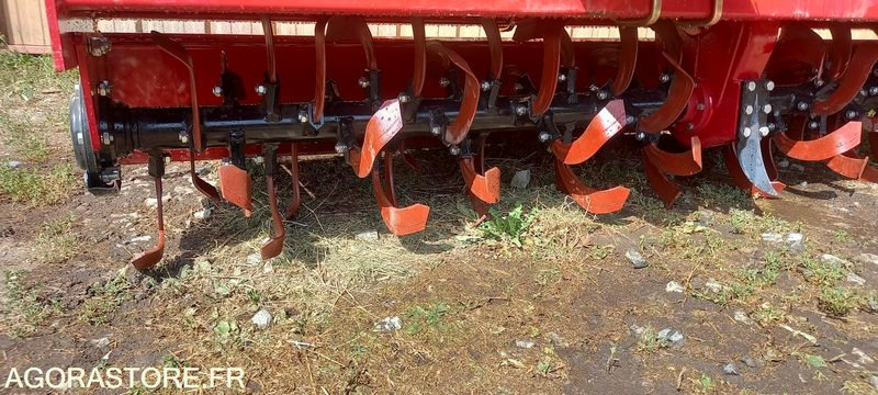 Maquinaria agrícola Rotavator 2m40