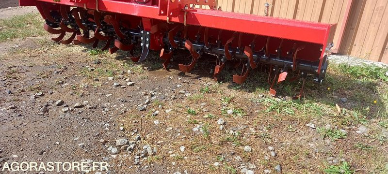 Maquinaria agrícola Rotavator 2m40