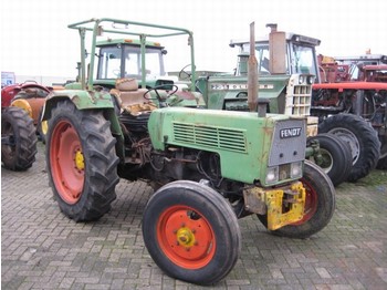 Fendt 104 - Tractor