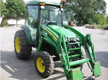 JOHN DEERE 4520 - Tractor