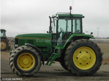 John Deere 7700 DT - Tractor