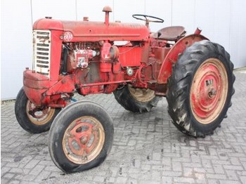 McCormick FU235D - Tractor