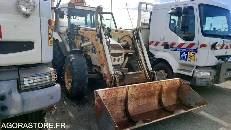 Tractor RENAULT ERGOS 446 - 2008
