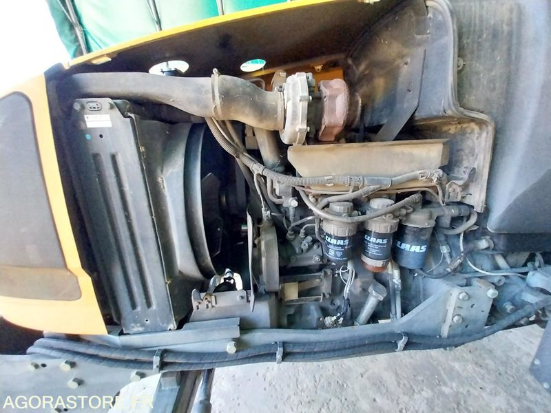 Tractor RENAULT TRACTEUR ERGOS446