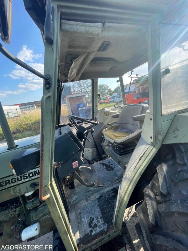 Tractor TRACTEUR AGRICOLE MASSEY FERGUSON - 1995 - 3223 HEURES