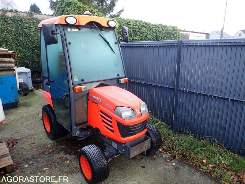 Tractor TRACTEUR KUBOTA BX2350