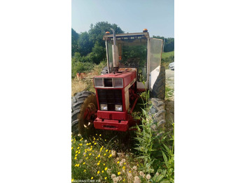 Tractor  Tracteur CASE IH - 1975 - 763heures