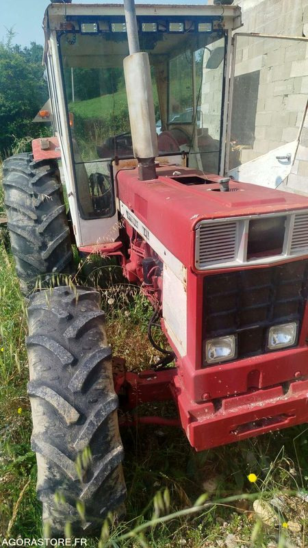 Tractor Tracteur CASE IH - 1975 - 763heures