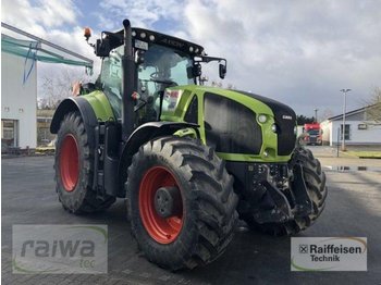 Tractor agricola CLAAS Axion 920