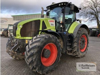 Tractor agricola CLAAS Axion 940