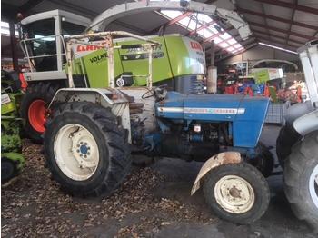 Tractor agricola FORD 4000 TRACTOR