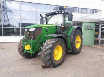 Tractor agricola John Deere 6215r
