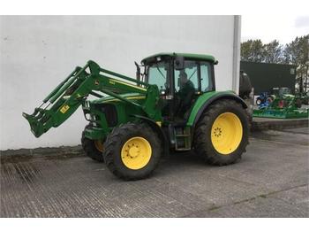 Tractor agricola John Deere 6220