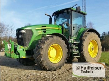 Tractor agricola John Deere 7830