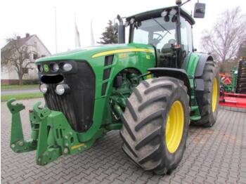 Tractor agrícola John Deere 8530