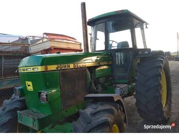 John Deere ciągnik john deere 4240 200ps 4x4 raty, dowóz - tractor agrícola
