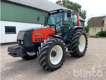  Valtra 6400 - tractor agrícola